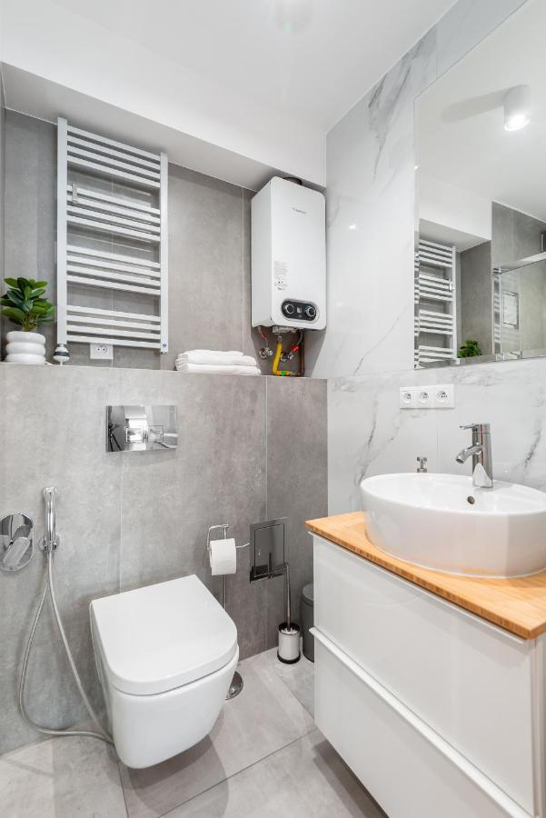 Kairos Apartments - Central - Parking, Scisle Centrum, 20 Pietro, Klimatyzacja Κατοβίτσε Εξωτερικό φωτογραφία